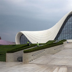  مرکز حیدر علی اف در باکو