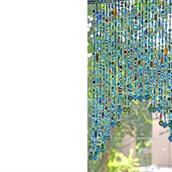 استفاده از پرده های آویز جدید و شیک در جای جای منازل مسکونی